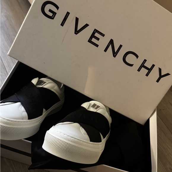 Givenchy Black and White Slip-On Sneakers - Picture 2 of 6